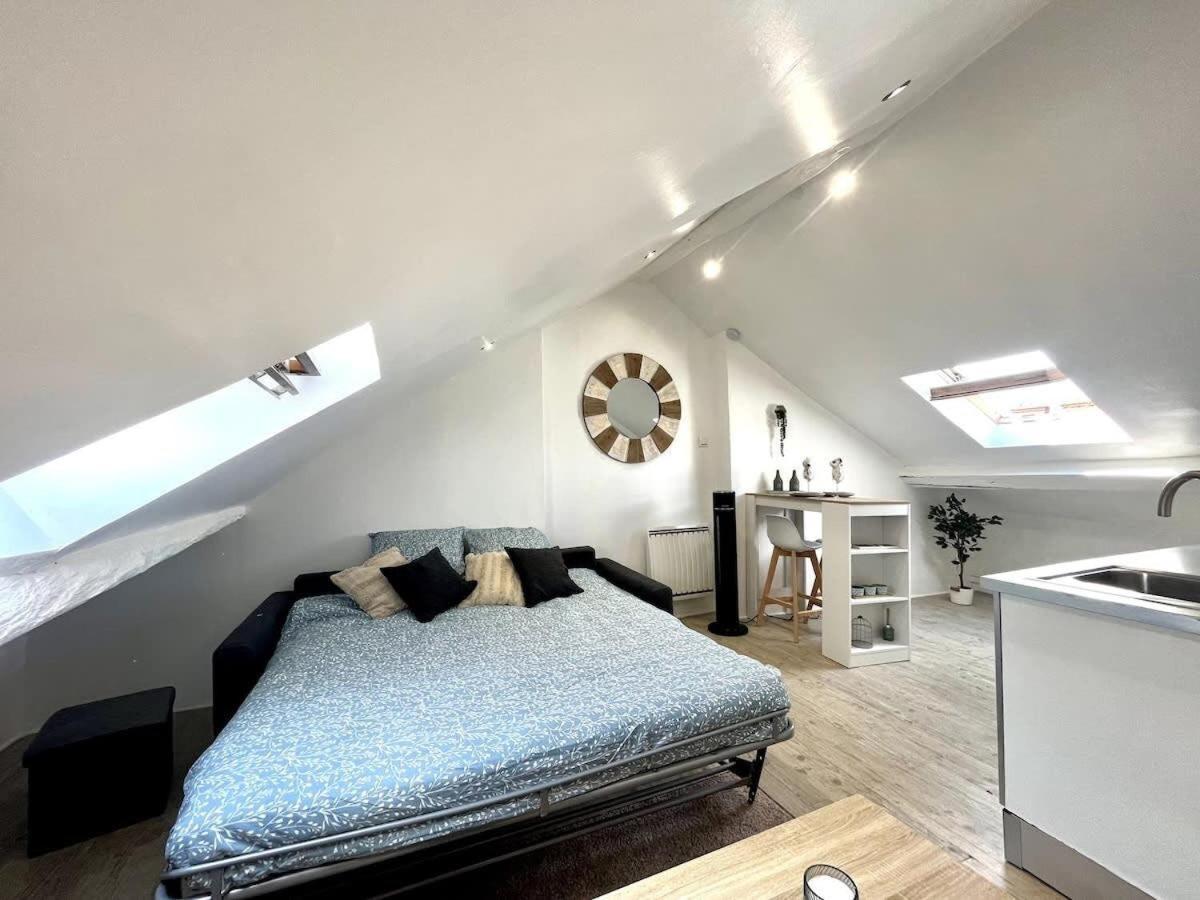 The Little French Studio - Fontainebleau Apartment Exterior foto